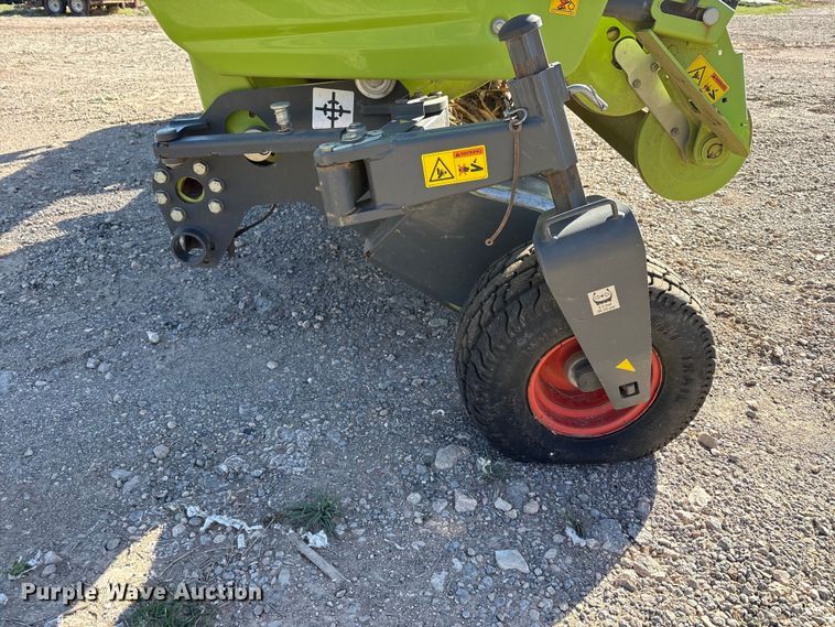 image for item FC2055 2020 Claas 380 L36 pickup head