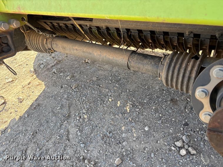 image for item FC2055 2020 Claas 380 L36 pickup head