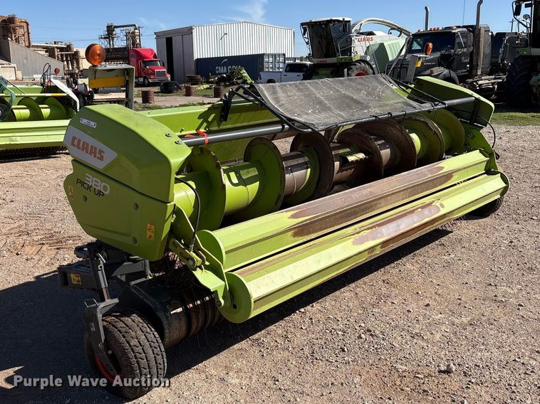 image for item FC2056 2020 Claas 380 L36 pickup head