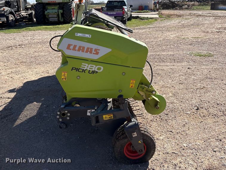 image for item FC2056 2020 Claas 380 L36 pickup head