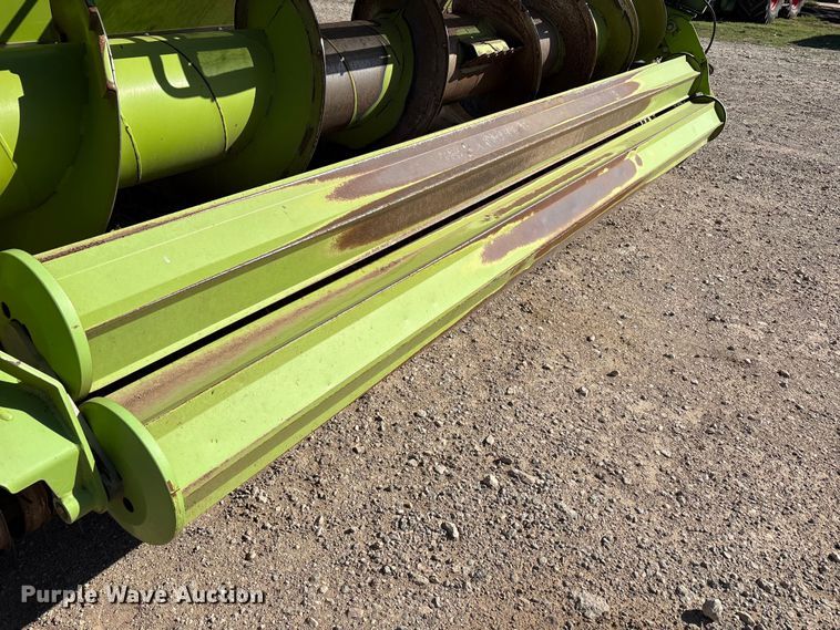 image for item FC2056 2020 Claas 380 L36 pickup head