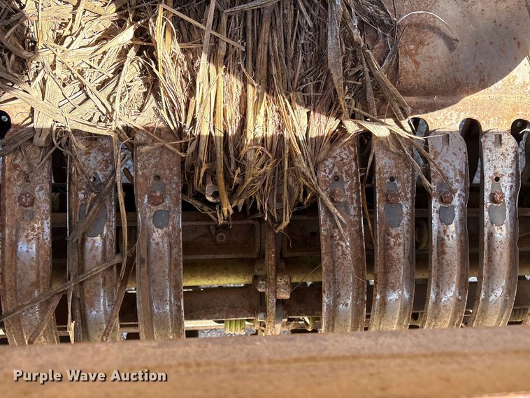 image for item FC2056 2020 Claas 380 L36 pickup head