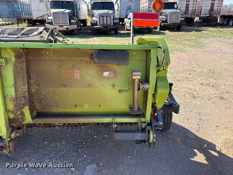 image for item FC2056 2020 Claas 380 L36 pickup head