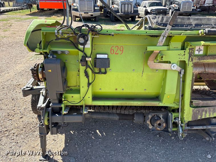 image for item FC2056 2020 Claas 380 L36 pickup head