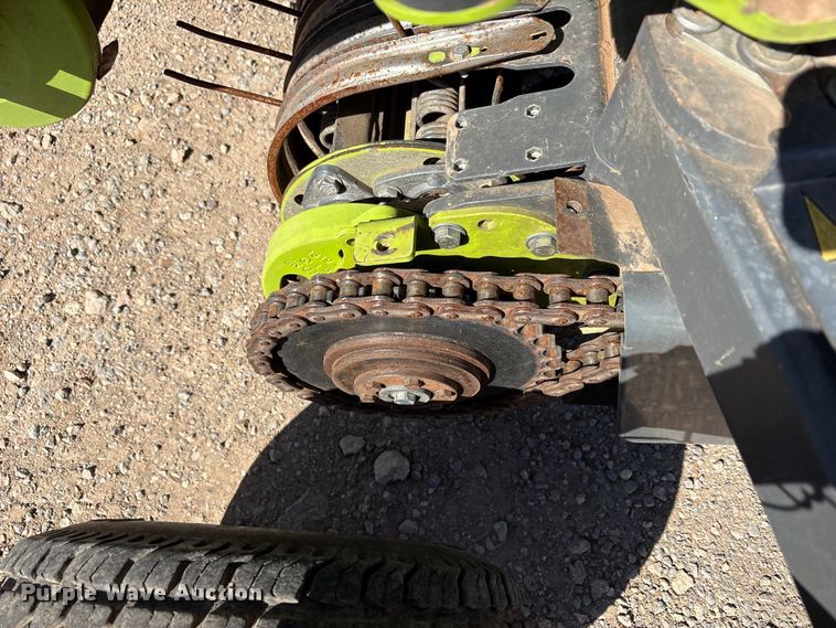 image for item FC2056 2020 Claas 380 L36 pickup head