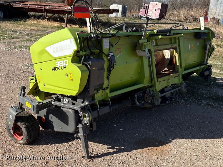 image for item FC2057 2019 Claas 380 L36 pickup head