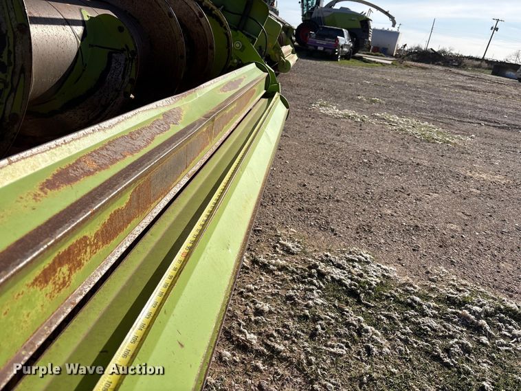 image for item FC2057 2019 Claas 380 L36 pickup head