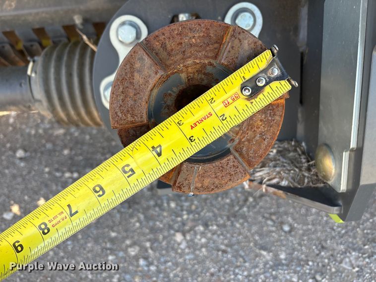 image for item FC2057 2019 Claas 380 L36 pickup head