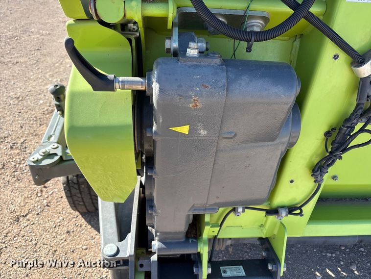 image for item FC2057 2019 Claas 380 L36 pickup head