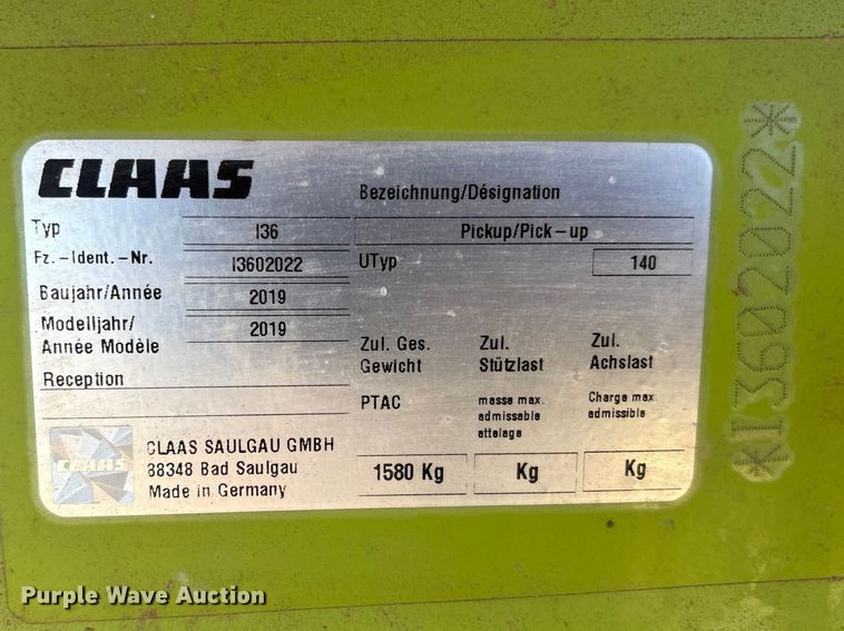 image for item FC2057 2019 Claas 380 L36 pickup head