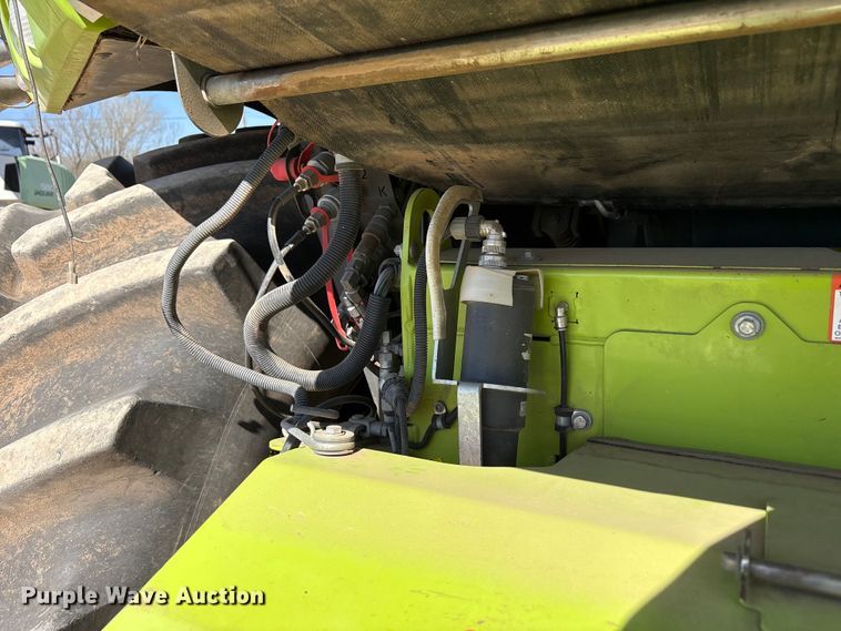 image for item FC2059 Claas Jaguar 970 forage harvester