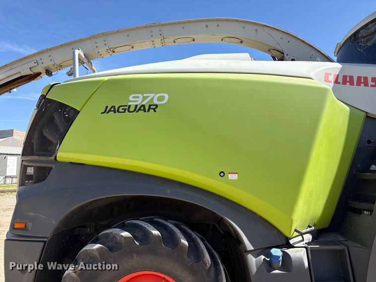 image for item FC2059 Claas Jaguar 970 forage harvester