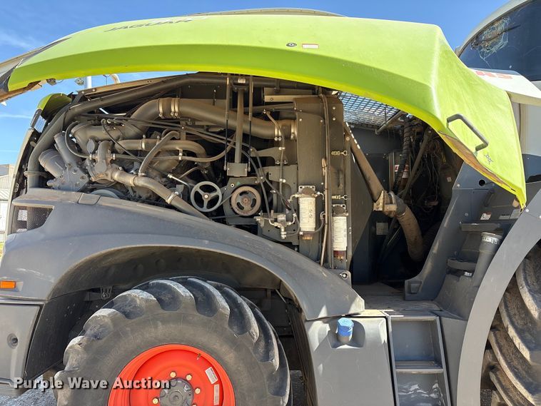 image for item FC2059 Claas Jaguar 970 forage harvester