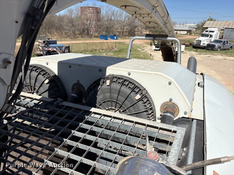 image for item FC2059 Claas Jaguar 970 forage harvester