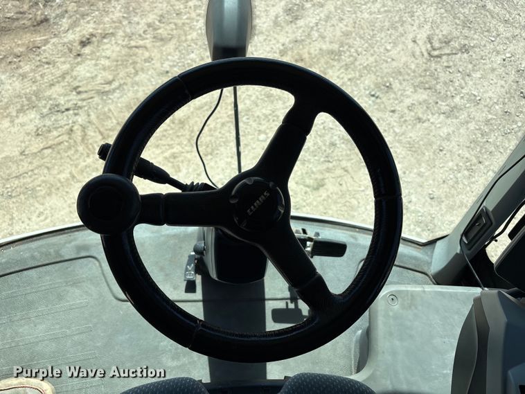 image for item FC2059 Claas Jaguar 970 forage harvester