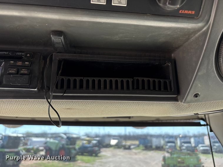 image for item FC2059 Claas Jaguar 970 forage harvester