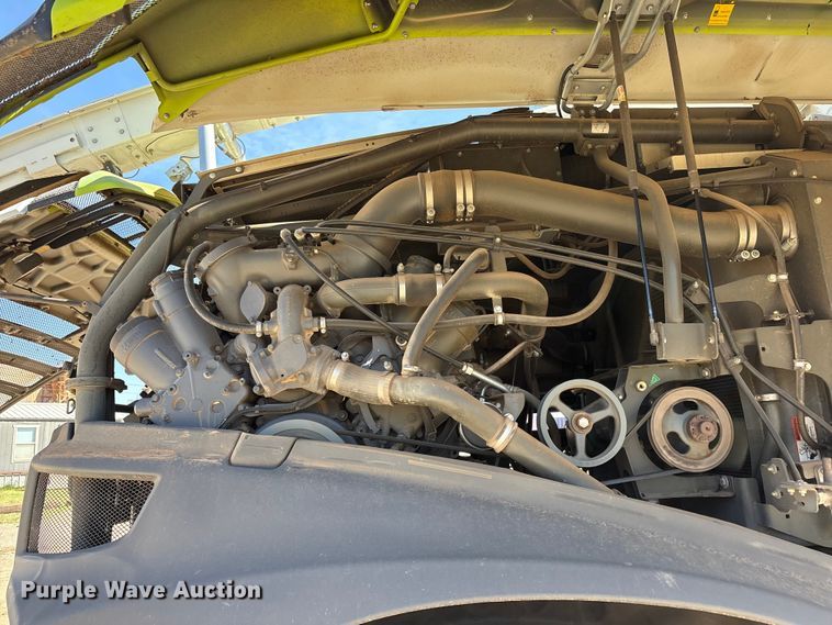 image for item FC2059 Claas Jaguar 970 forage harvester