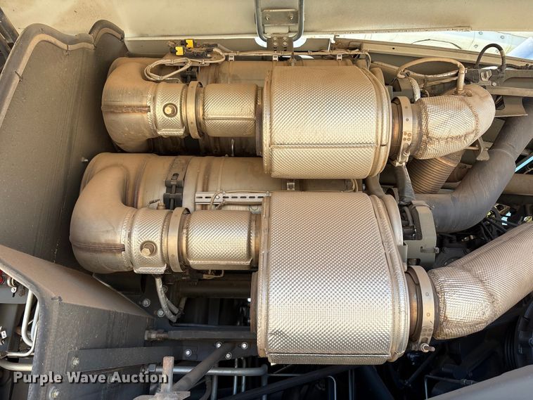 image for item FC2059 Claas Jaguar 970 forage harvester