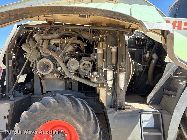 image for item FC2060 Claas Jaguar 980 forage harvester