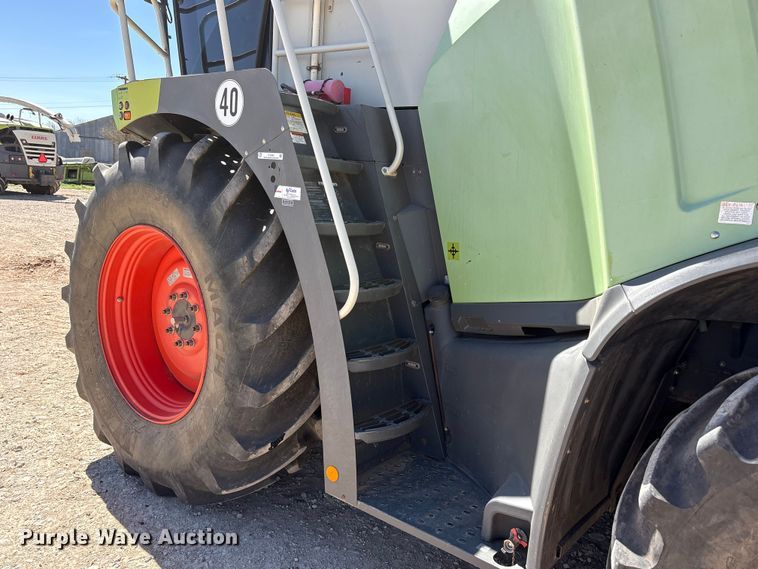 image for item FC2060 Claas Jaguar 980 forage harvester