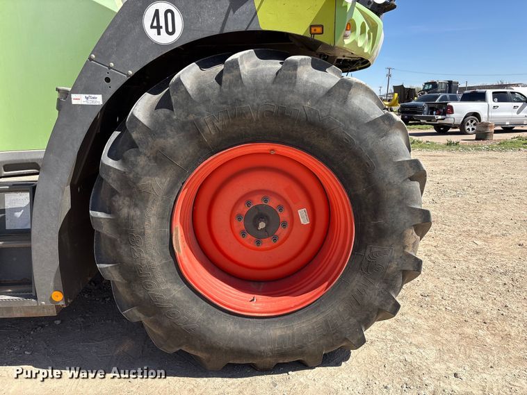 image for item FC2060 Claas Jaguar 980 forage harvester