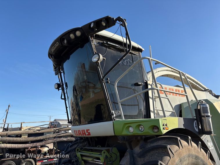 image for item FC2061 Claas Jaguar 980 forage harvester