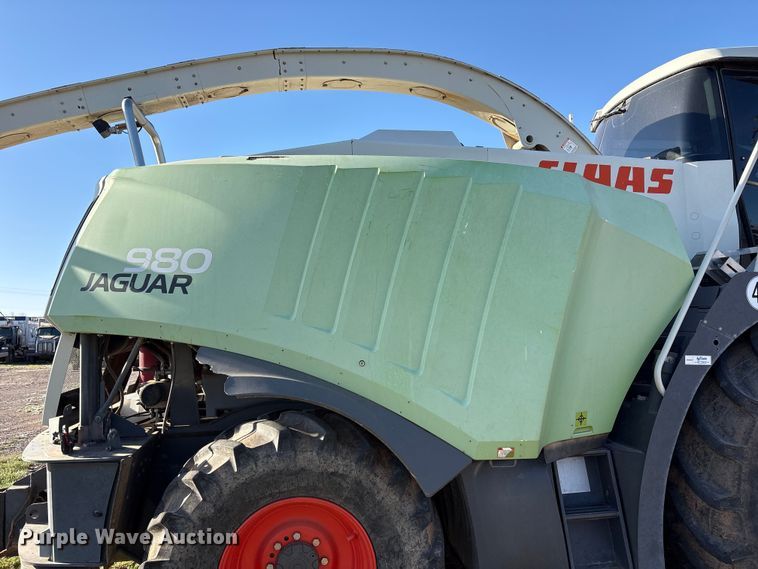 image for item FC2061 Claas Jaguar 980 forage harvester