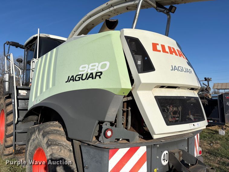 image for item FC2061 Claas Jaguar 980 forage harvester