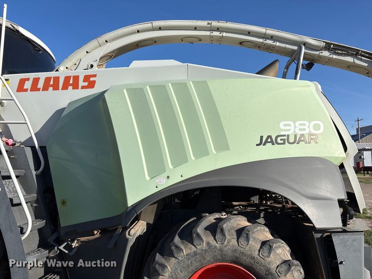 image for item FC2061 Claas Jaguar 980 forage harvester