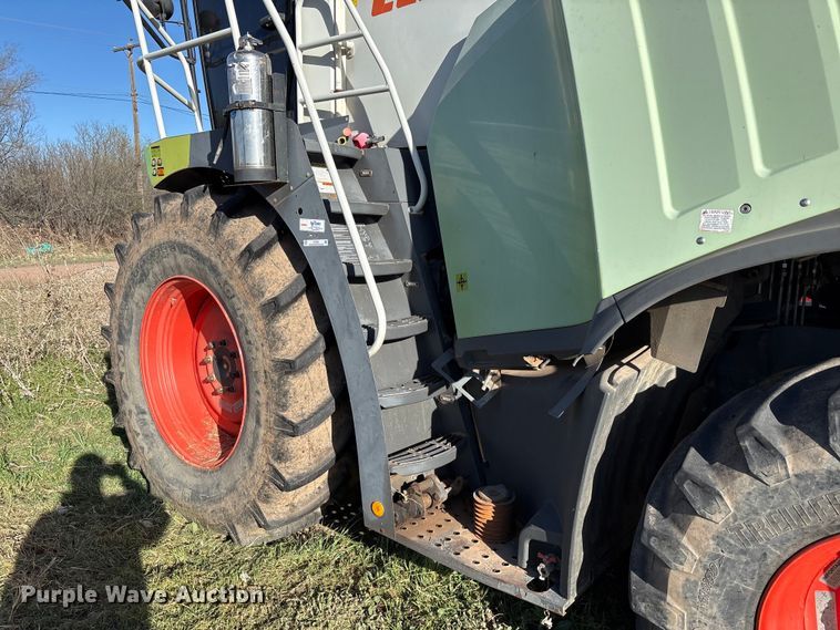 image for item FC2061 Claas Jaguar 980 forage harvester