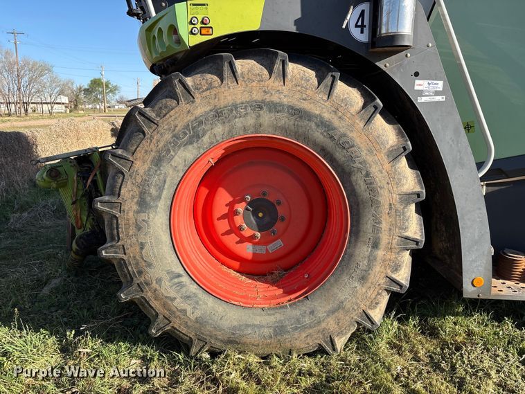 image for item FC2061 Claas Jaguar 980 forage harvester