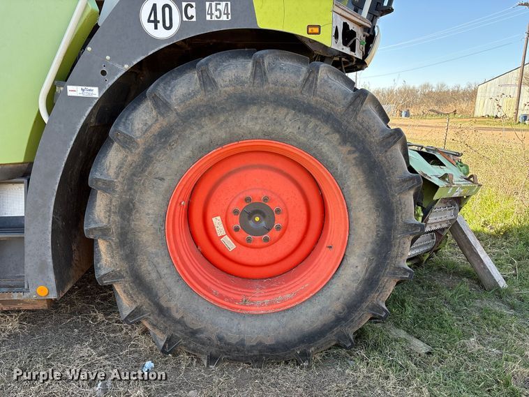 image for item FC2061 Claas Jaguar 980 forage harvester