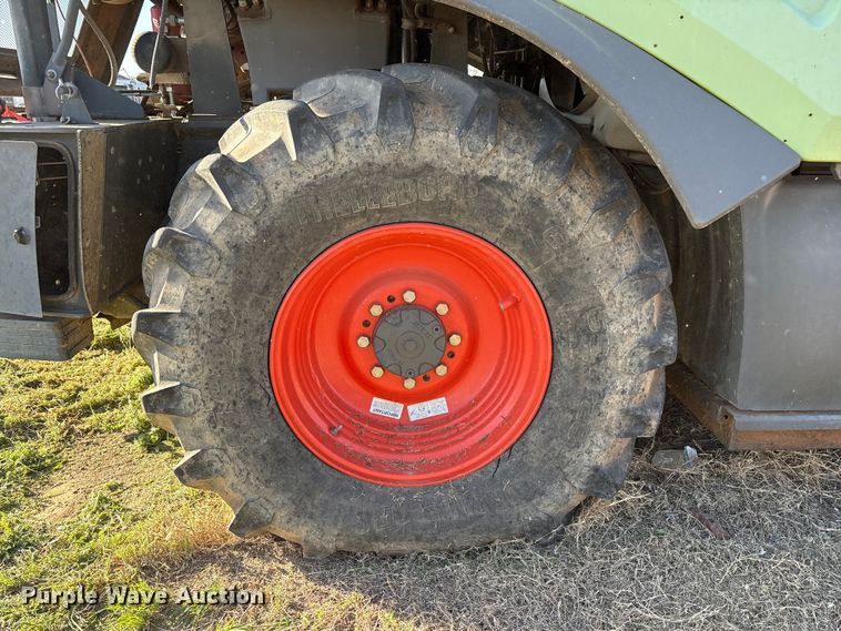 image for item FC2061 Claas Jaguar 980 forage harvester