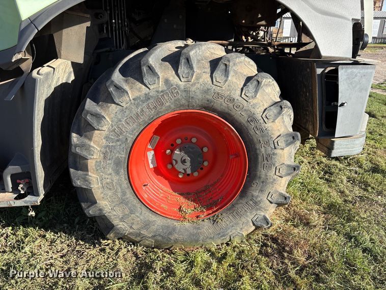 image for item FC2061 Claas Jaguar 980 forage harvester