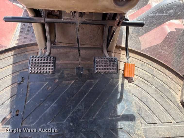 image for item FC2077 2005 Case STX425H 4WD tractor