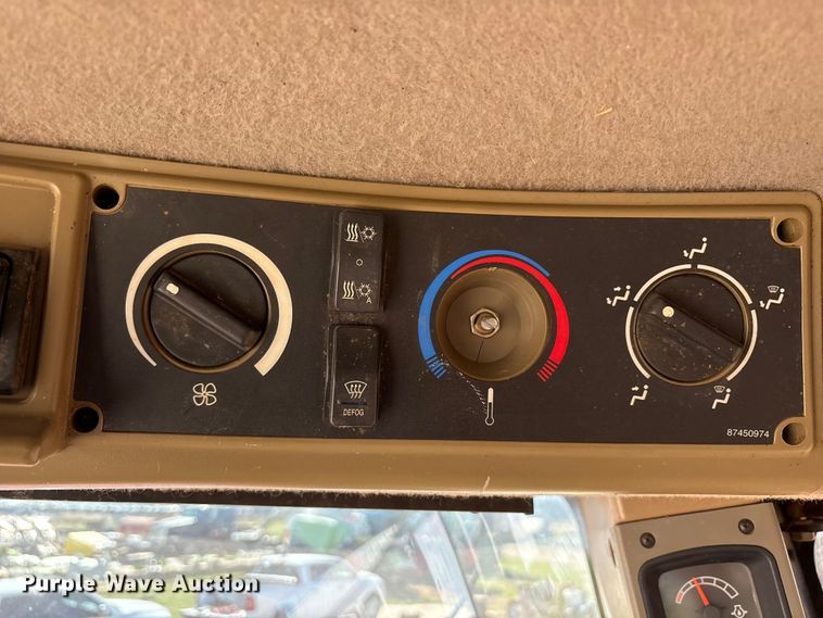 image for item FC2077 2005 Case STX425H 4WD tractor