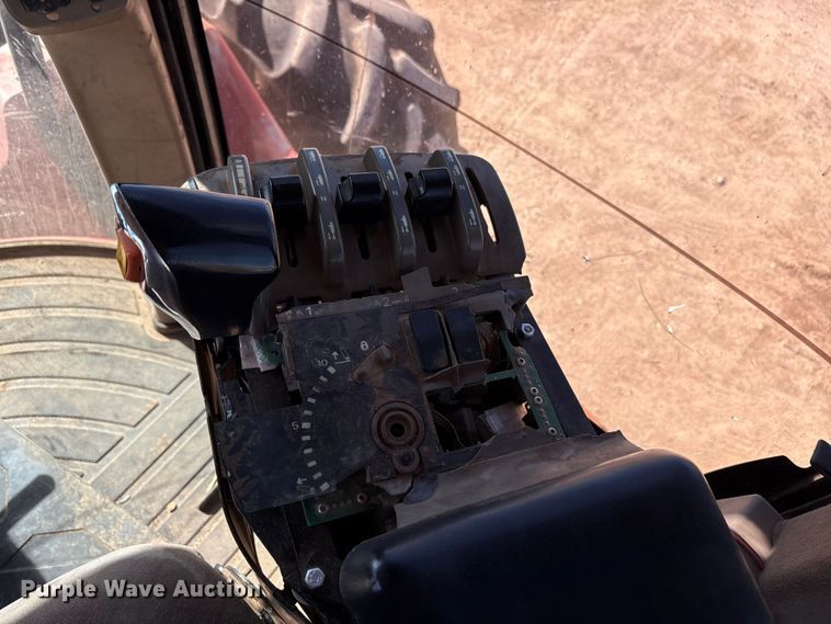 image for item FC2077 2005 Case STX425H 4WD tractor