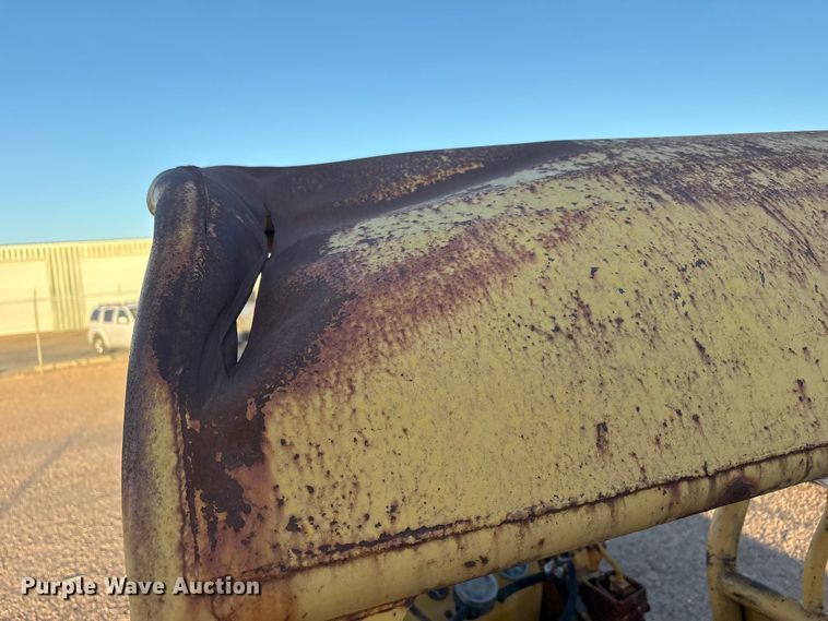 image for item FC2111 Massey Ferguson MF30 tractor