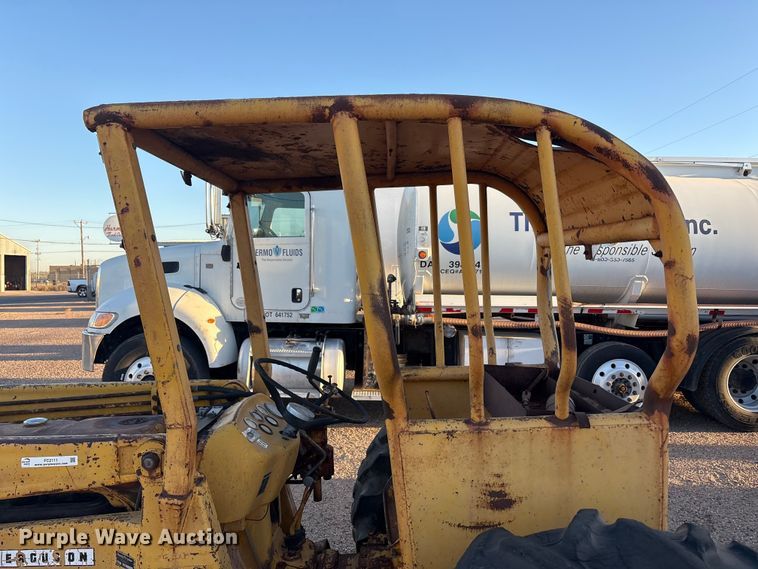 image for item FC2111 Massey Ferguson MF30 tractor