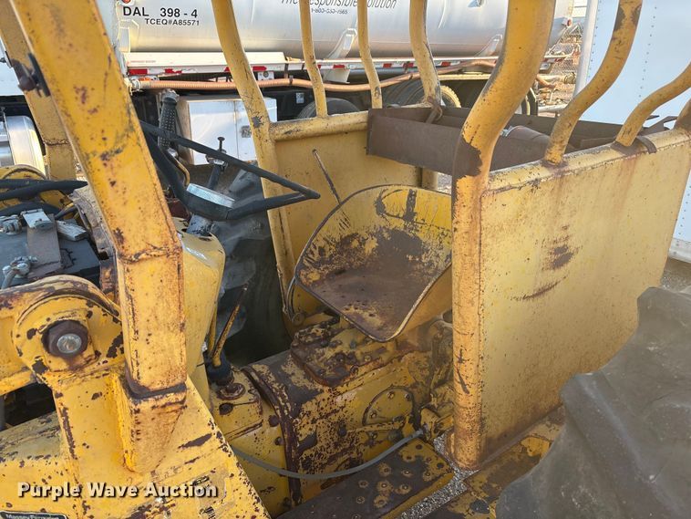 image for item FC2111 Massey Ferguson MF30 tractor