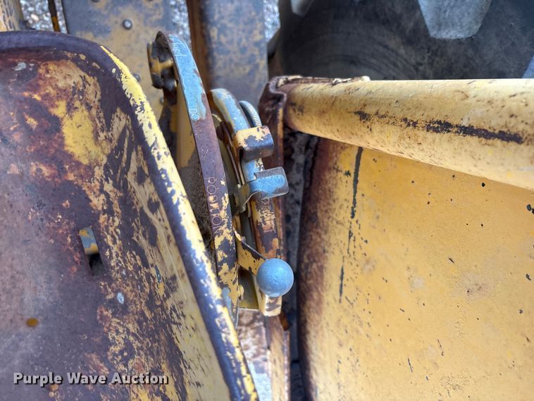 image for item FC2111 Massey Ferguson MF30 tractor