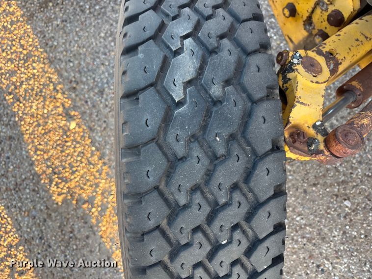 image for item FC2111 Massey Ferguson MF30 tractor