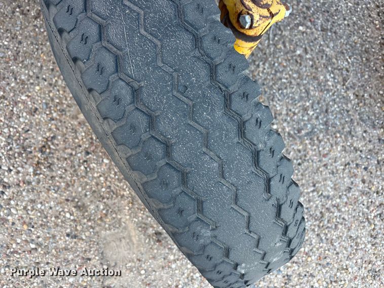 image for item FC2111 Massey Ferguson MF30 tractor