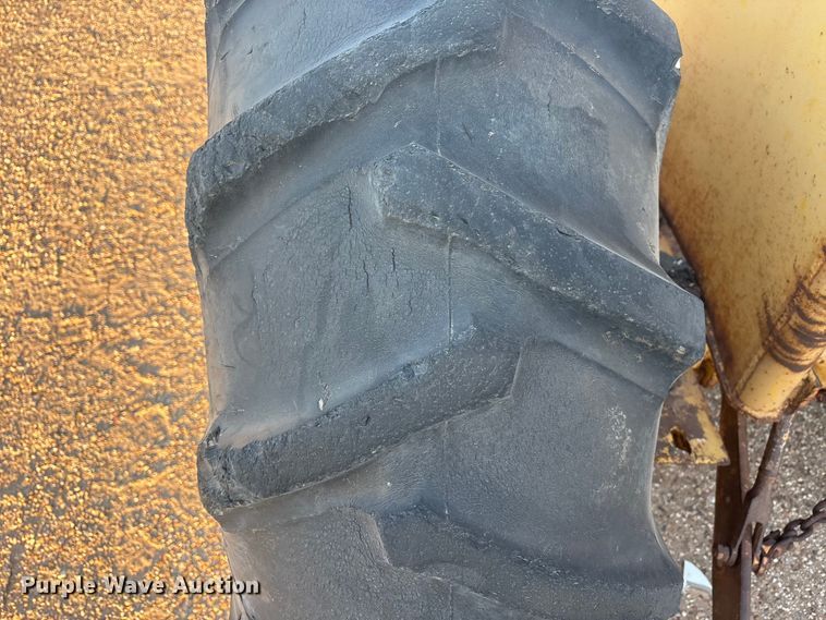 image for item FC2111 Massey Ferguson MF30 tractor