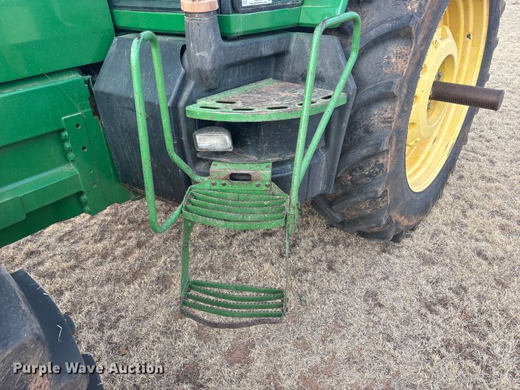 image for item FC2170 John Deere 8100 HFWD tractor