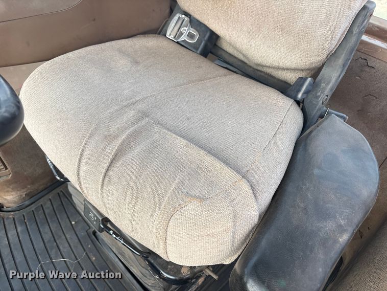 image for item FC2170 John Deere 8100 HFWD tractor