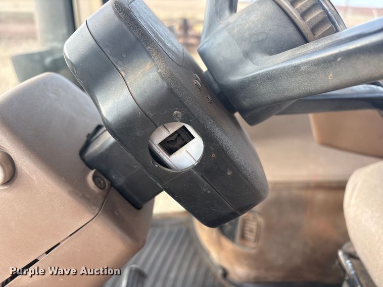 image for item FC2170 John Deere 8100 HFWD tractor