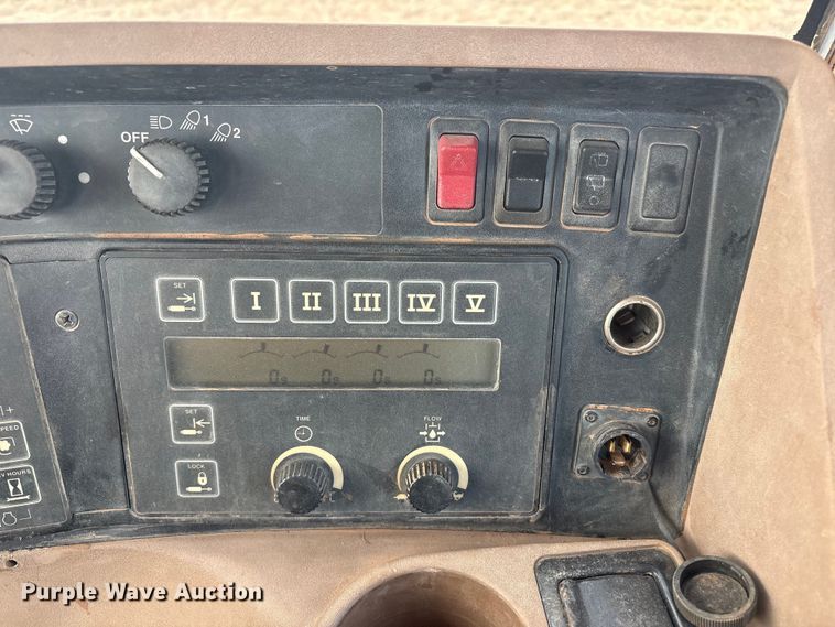 image for item FC2170 John Deere 8100 HFWD tractor