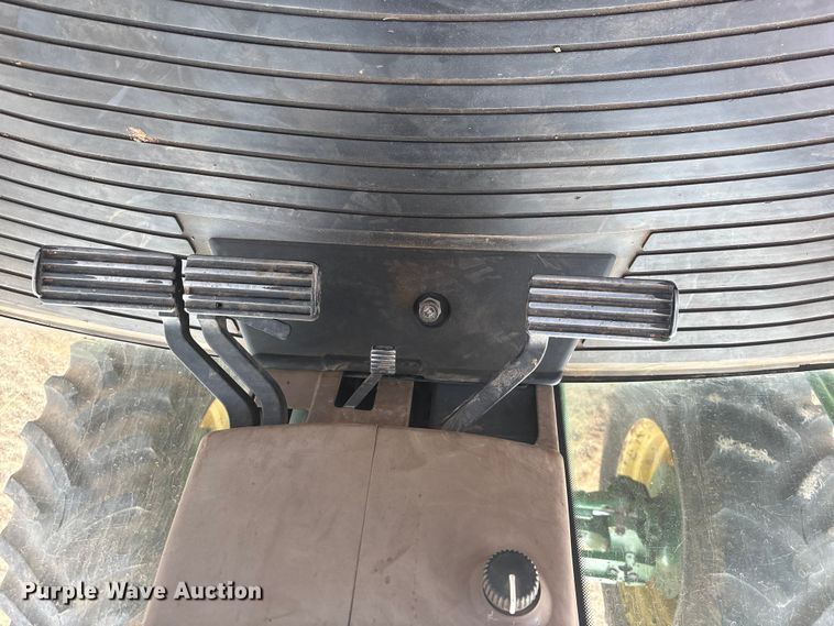 image for item FC2170 John Deere 8100 HFWD tractor