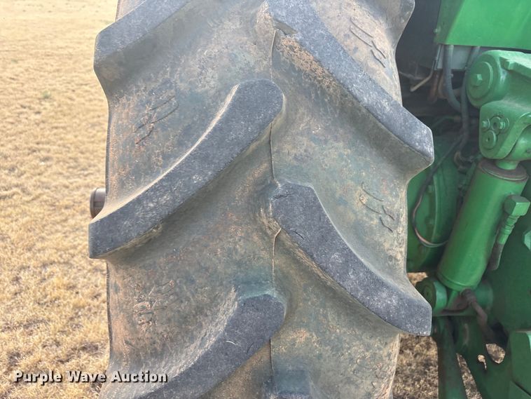 image for item FC2170 John Deere 8100 HFWD tractor